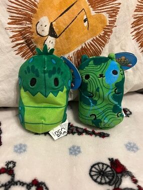 Cats vs Pickles Cat and Cactus Green NWT